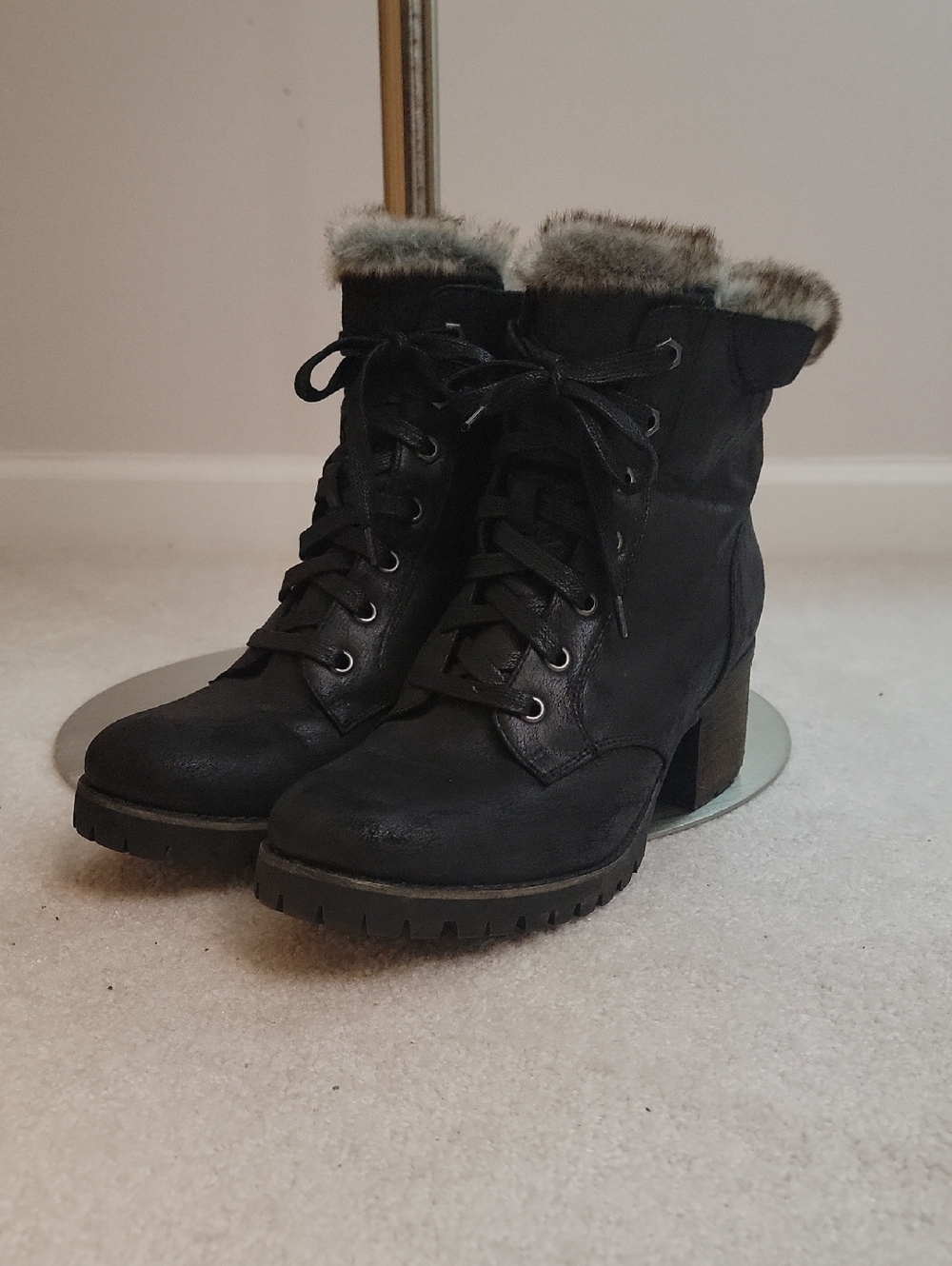 Steve Madden - Women’s Black Faux-Fur Trim Lace-Up Ankle Boots